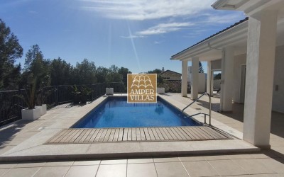 Charming and comfortable villa in Santa Clara.